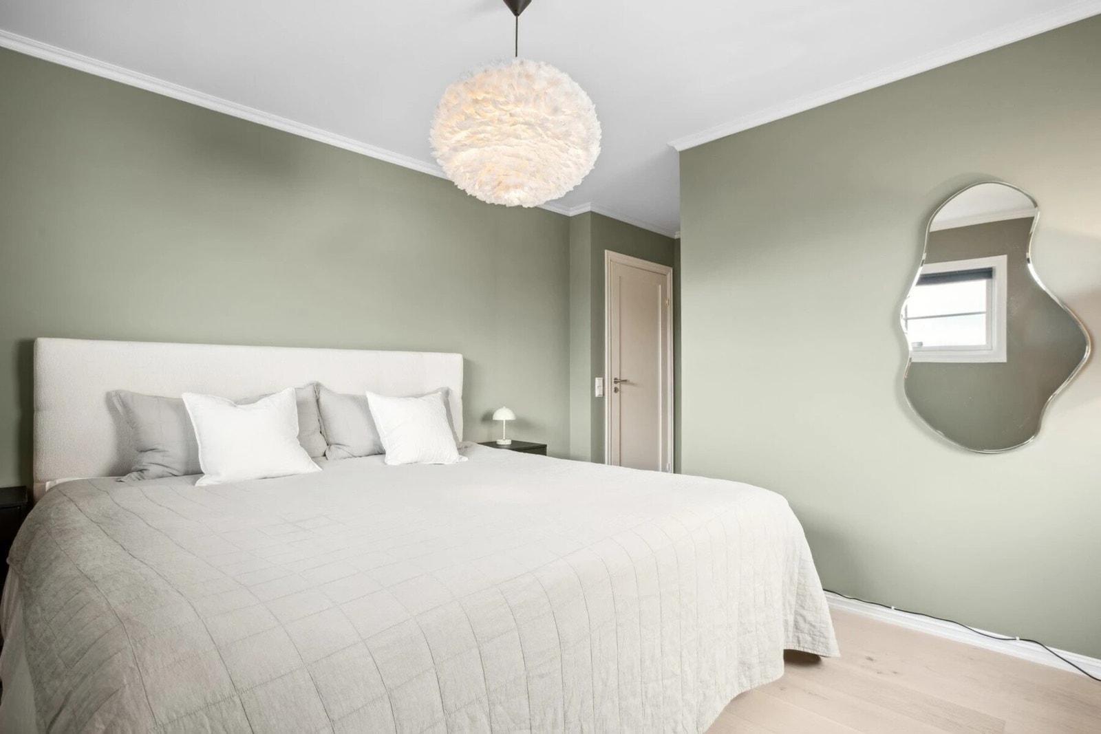 Boligen har fire romslige soverom. Galleribilde