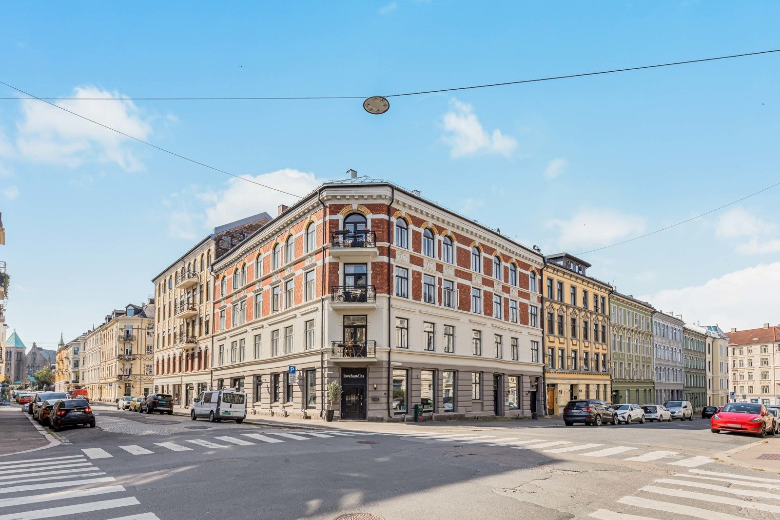 Vakker bygård på beste Frogner. Fasade Eckersbergs gate 31. Galleribilde