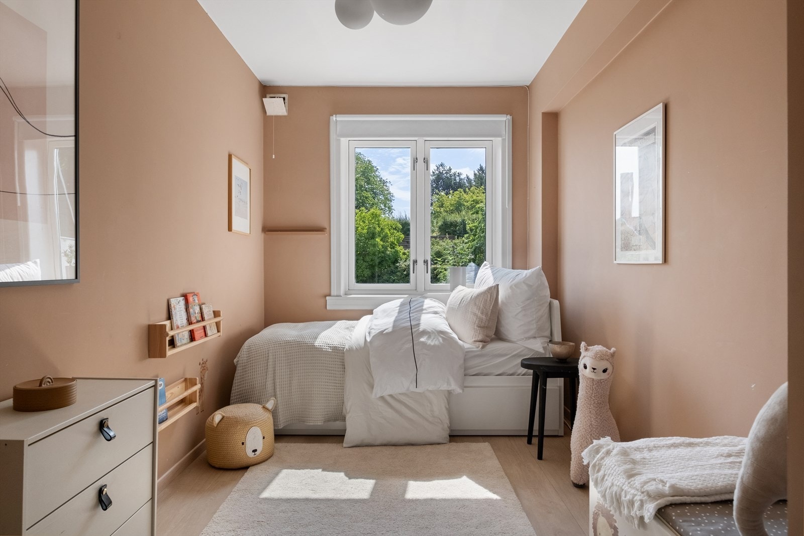 Soverom II passer utmerket som som gjesterom/kontor eller barnerom. Galleribilde