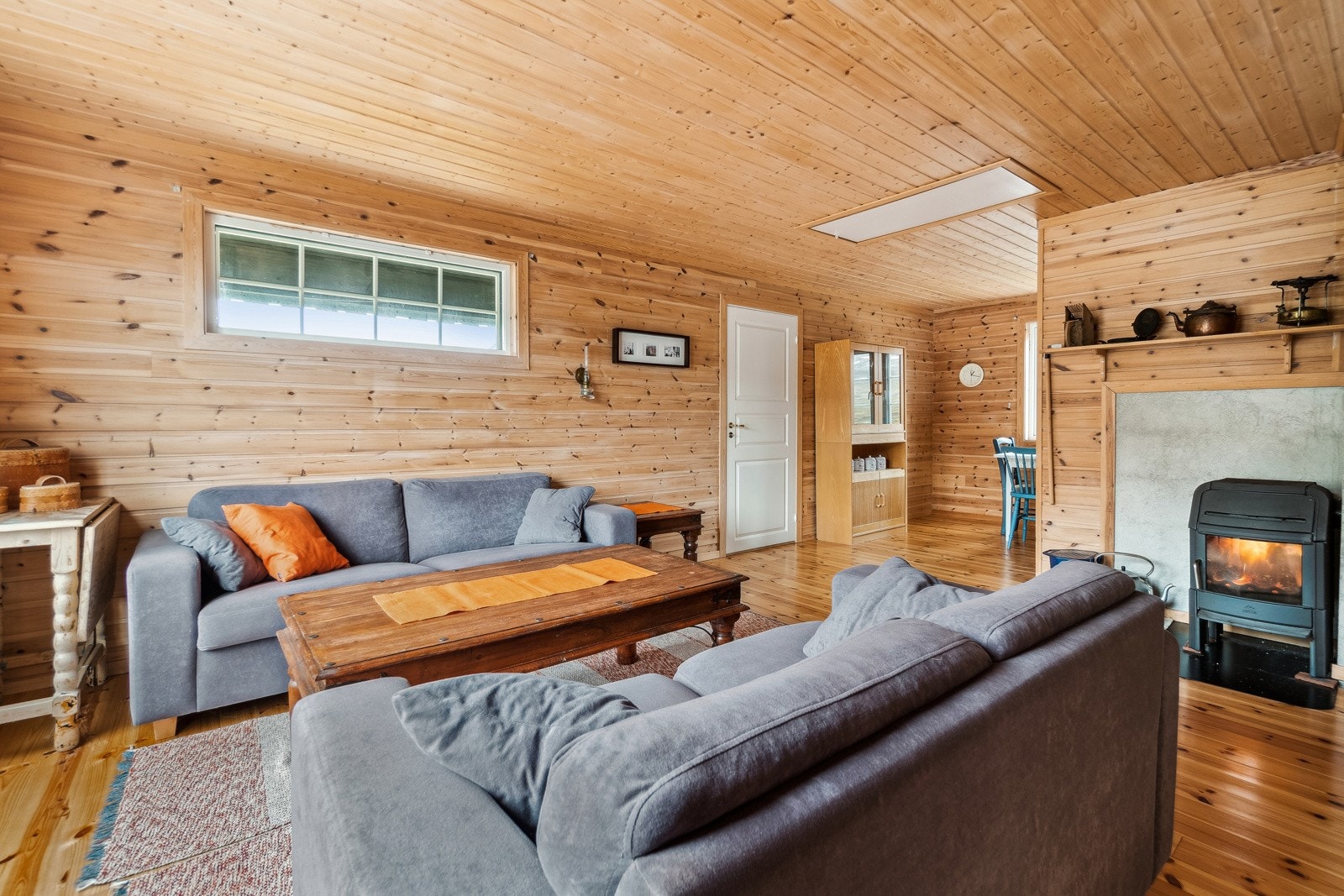 Rommets utforming gjør at du har flere muligheter for innredning. Galleribilde