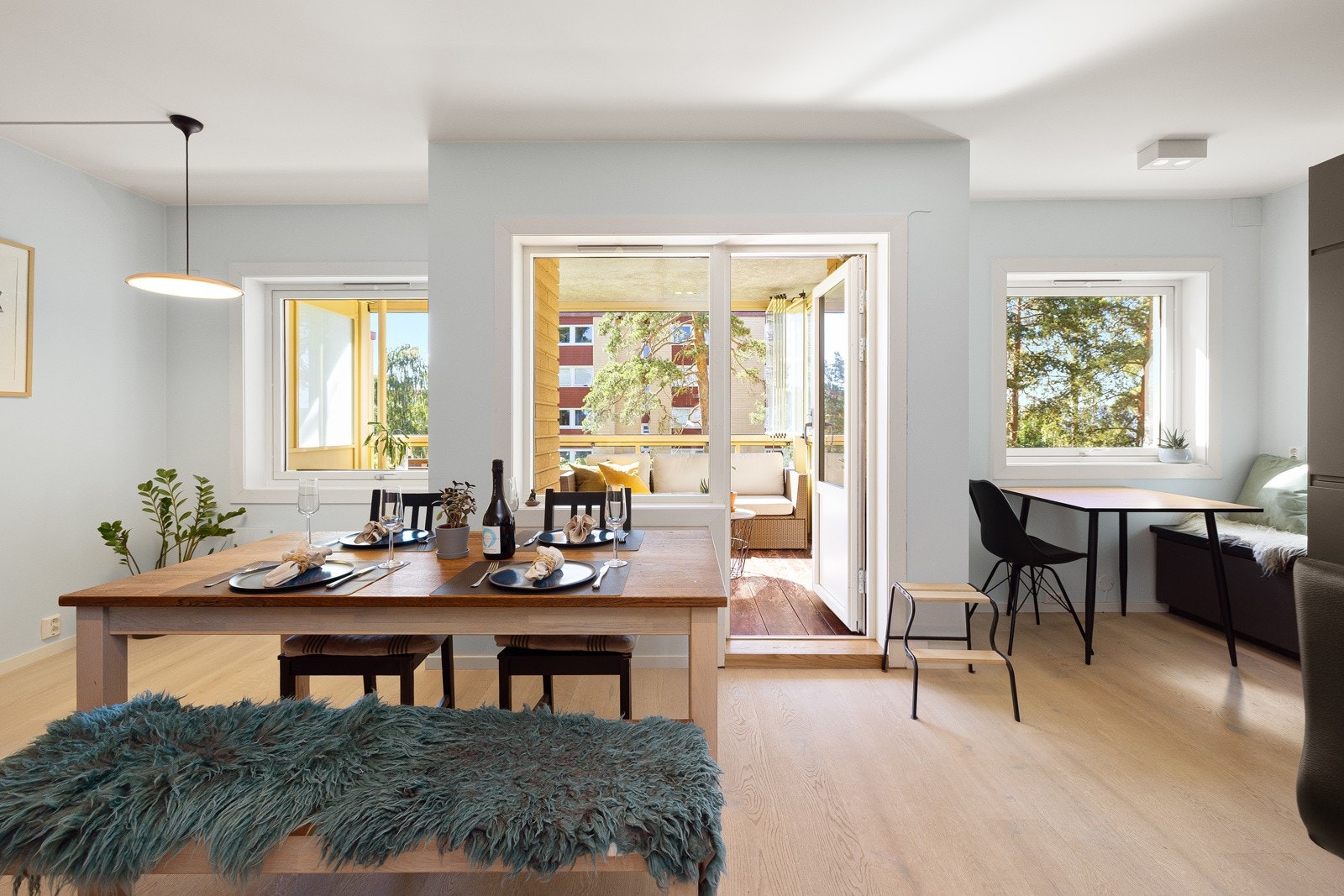 Vinduene og balkongdøren er fra 2017. Galleribilde