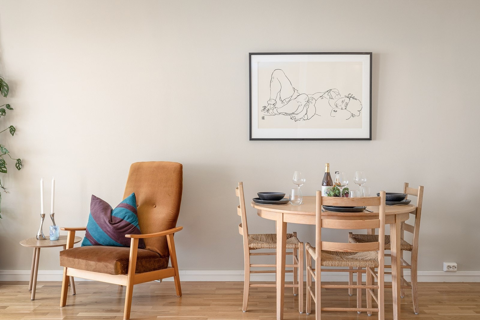 Her kan ei samle familie og venner på koselege middagar. Galleribilde