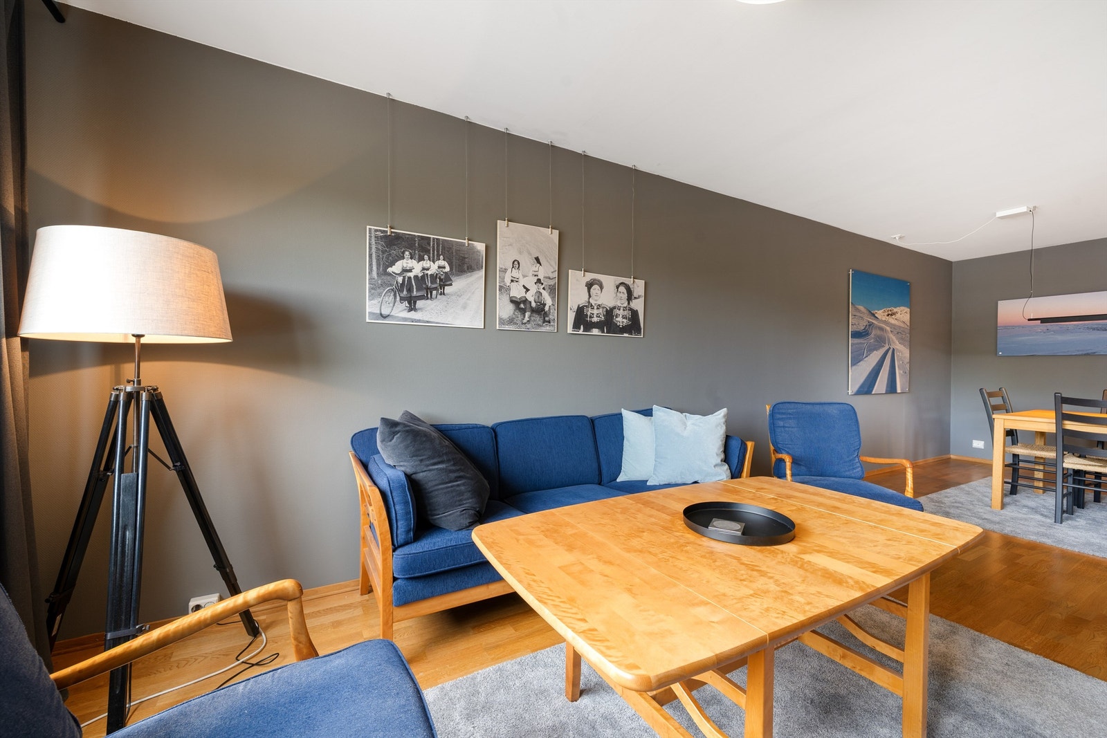 God plass til sofagruppe Galleribilde