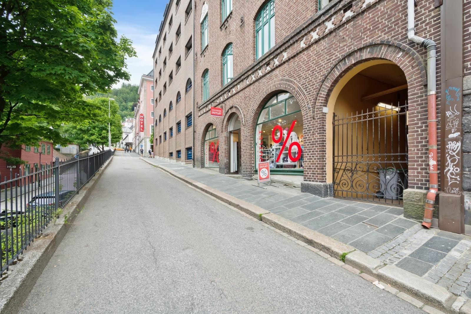 Velkommen tl Nikolaikirkeallmenningen 1B Galleribilde