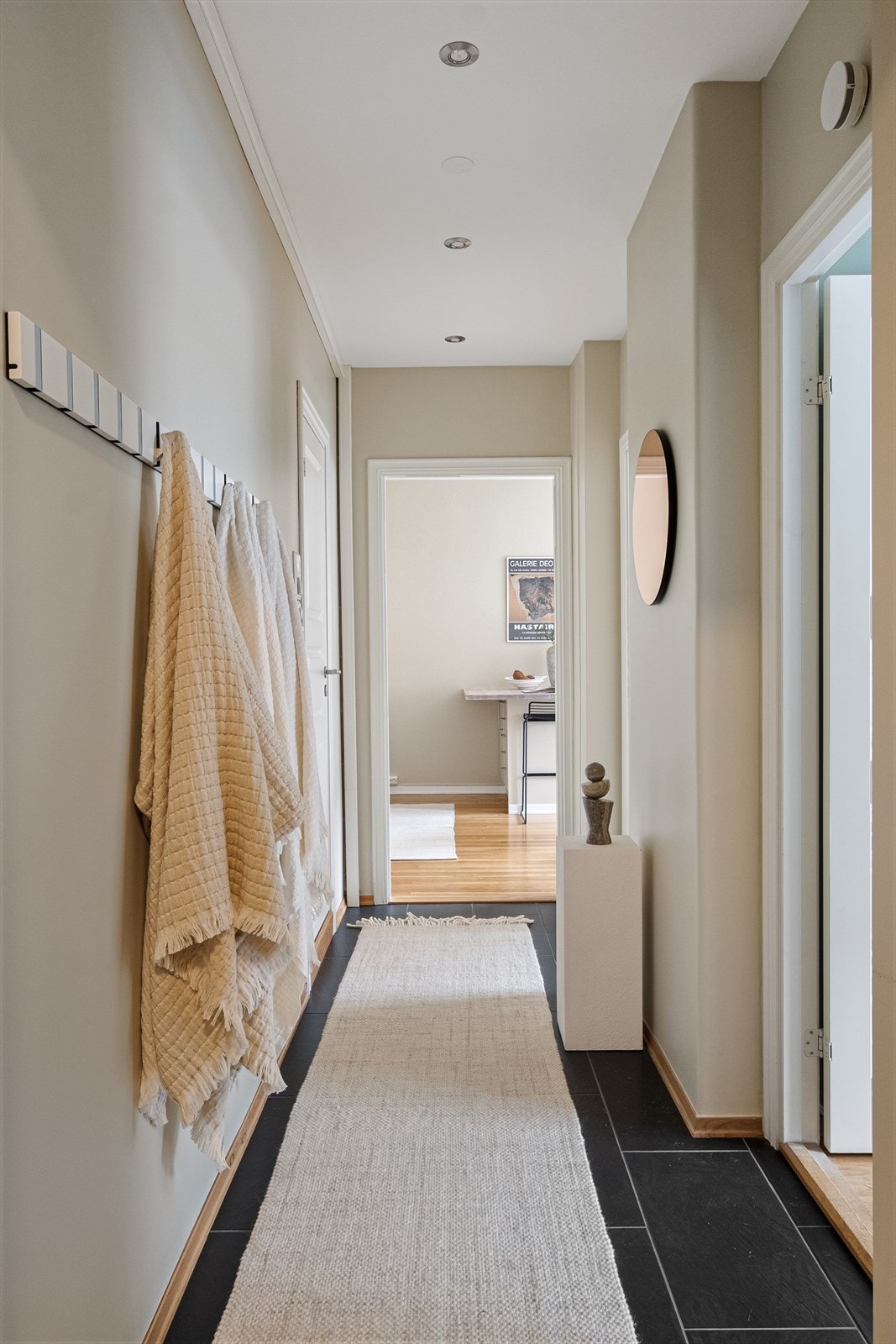 Entré med varmekabler i gulvet. Galleribilde