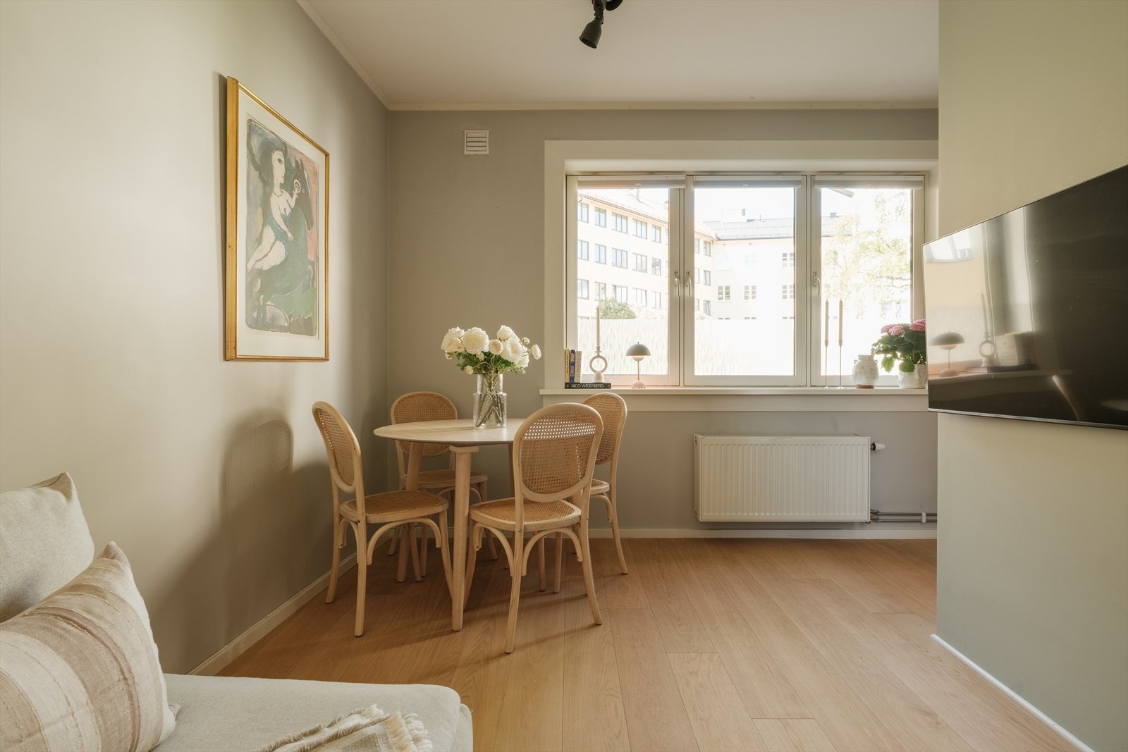 Her bor man skjermet og tilbaketrukket i indre gårdsrom. Galleribilde