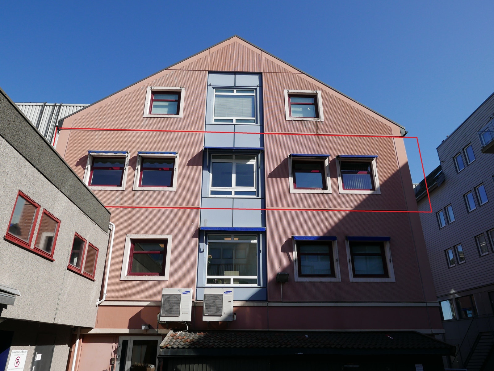 Lokalet befinner seg i 3. etasje i Havnegaten 7 Galleribilde