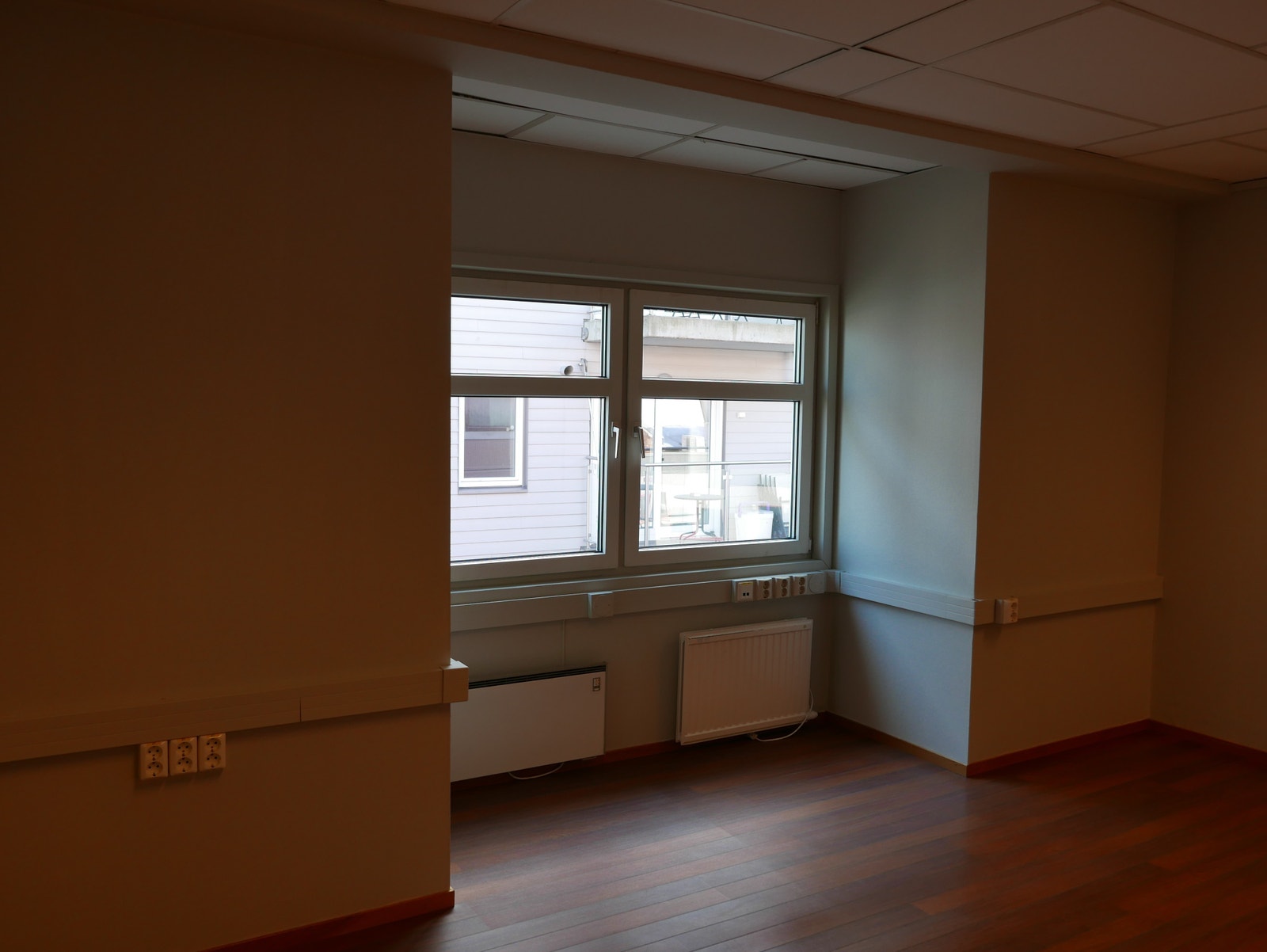 Ett av fire store kontorer Galleribilde