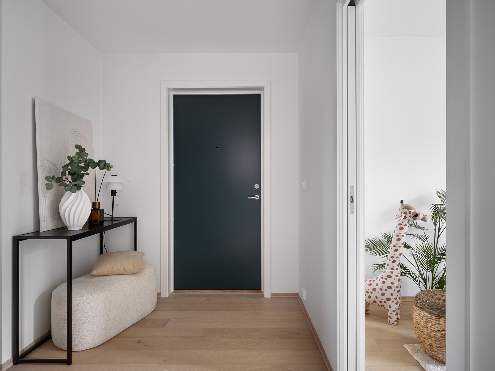 Fra entreen har en tilgang til en bod. Galleribilde