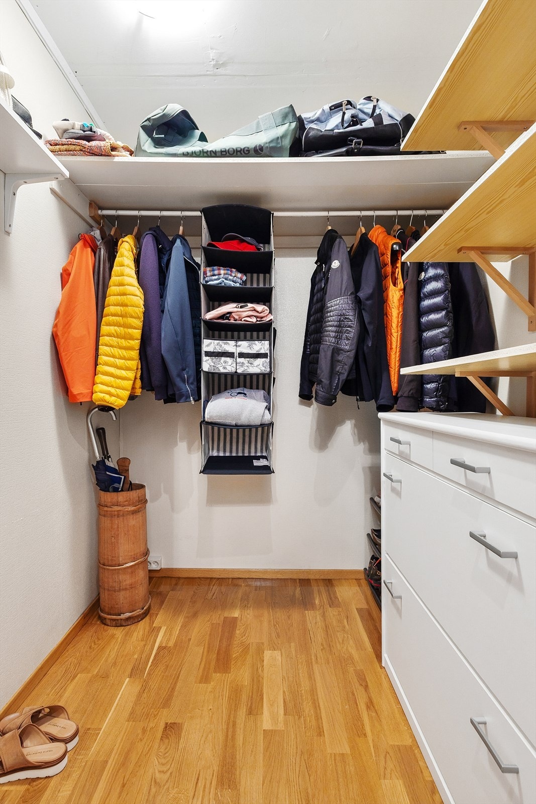 Her er det gode oppbevaringsmuligheter! Galleribilde