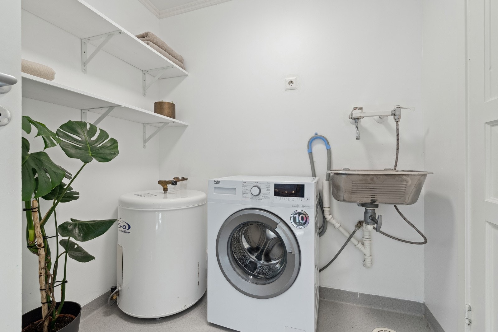 Helt nytt vaskerom oppgradert i 2024, veldig praktisk. Galleribilde