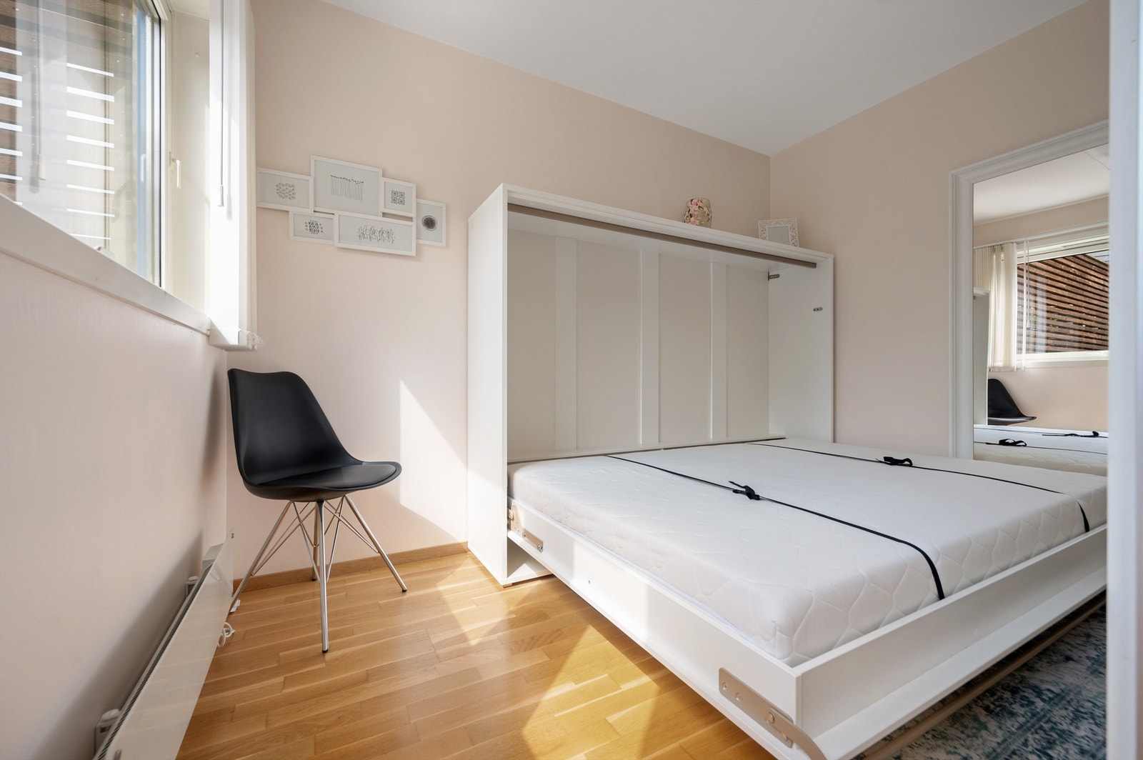 Soverom II med medfølgende seng, som kan trekkes inn. Galleribilde