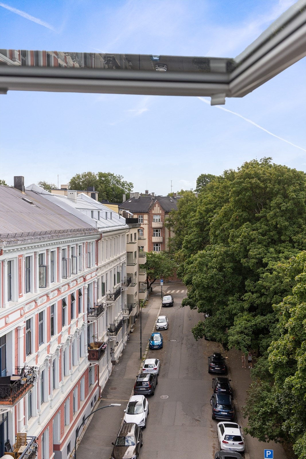 Lyst, luftig og usjenert - ingen innsyn eller gjenboere. Galleribilde