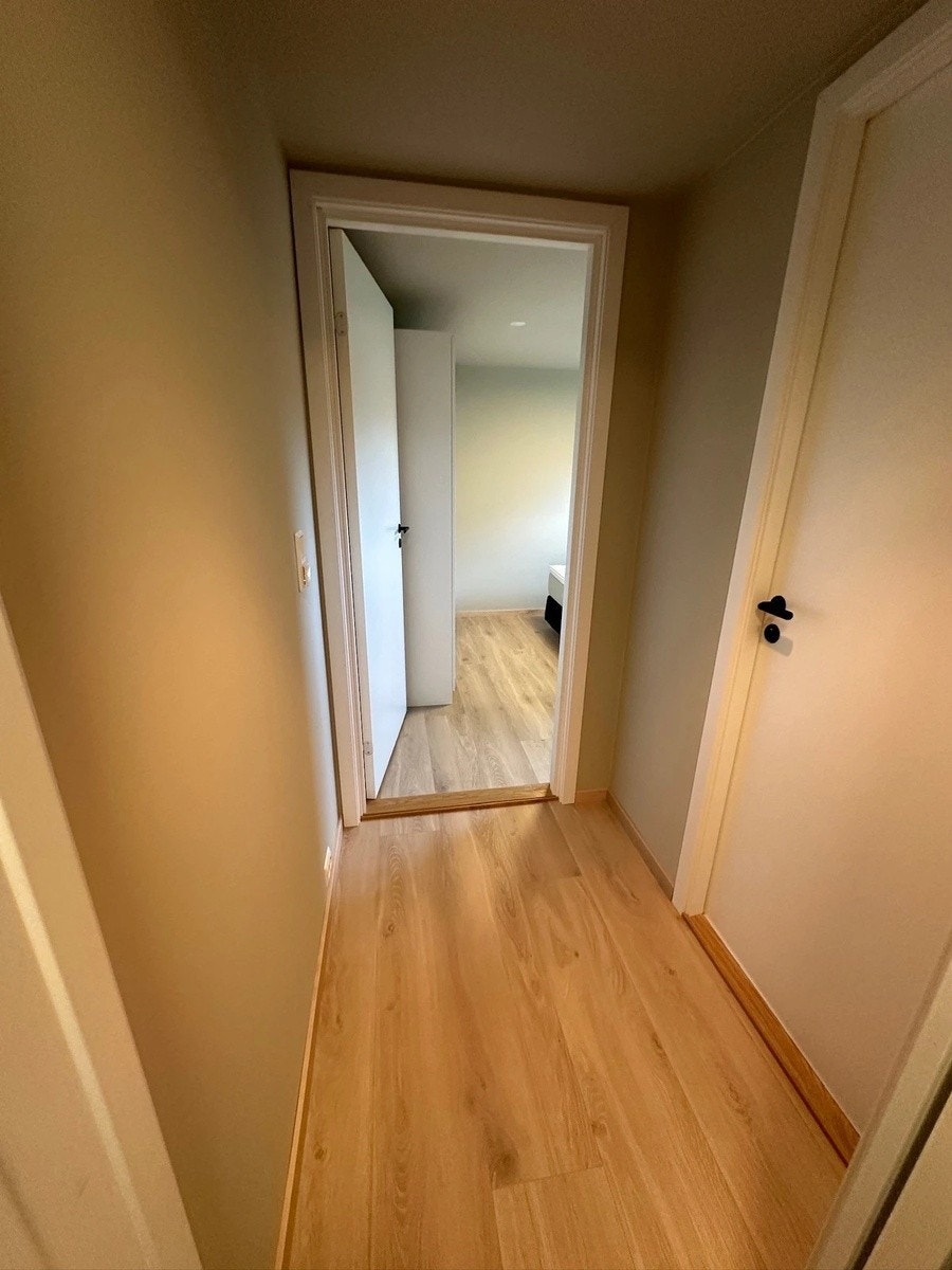 Gang/Bod Galleribilde