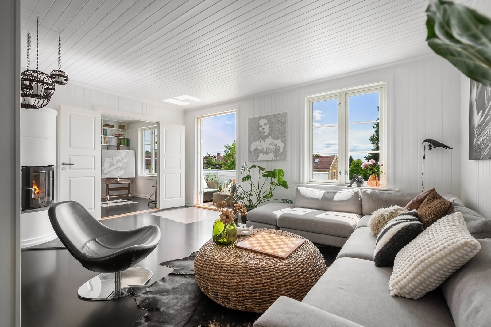 Lys og luftig stue med en varm atmosfære Galleribilde