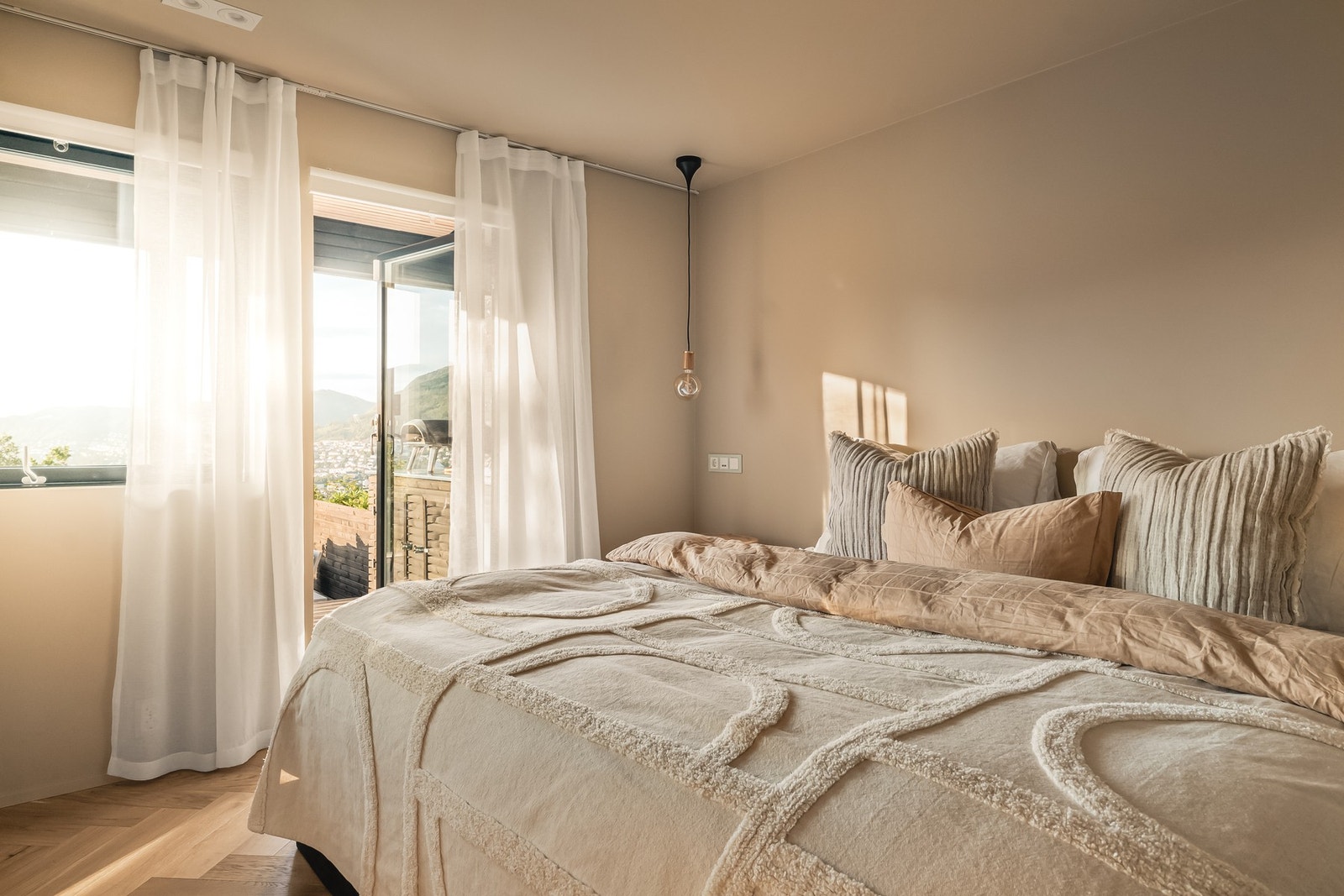 Hovedsoverommet er av god størrelse, med et areal på 12 kvm. Galleribilde