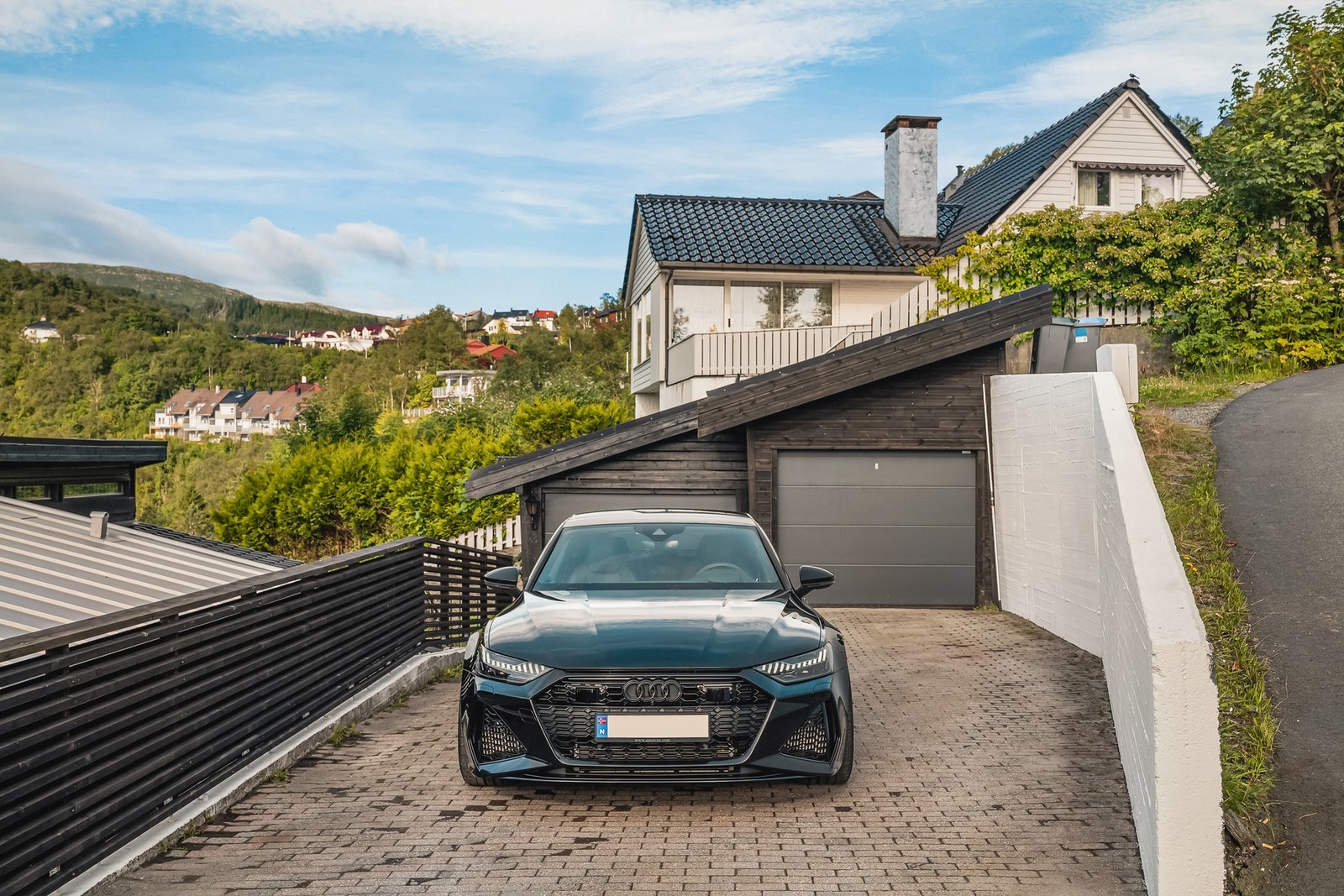 Garasje målt til 16 kvm. Galleribilde