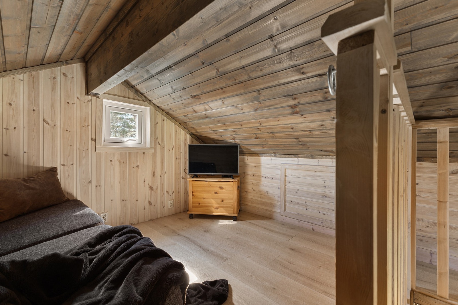 Koselig tv-stue - perfekt for barna Galleribilde