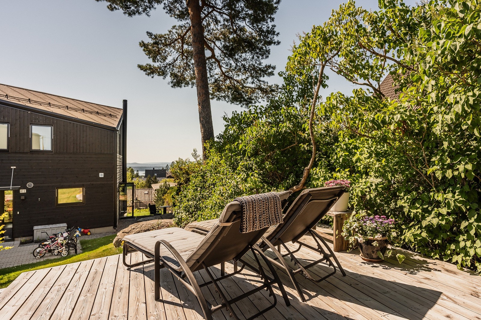 Fjordutsikt. Galleribilde