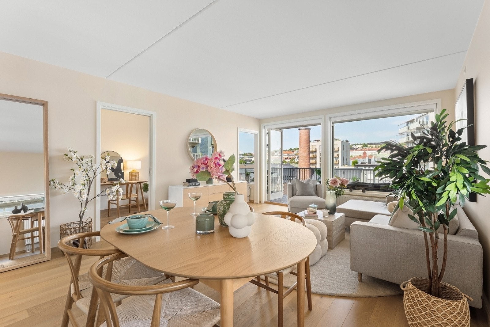 Boligen blir varmet opp med radiatorer. Galleribilde