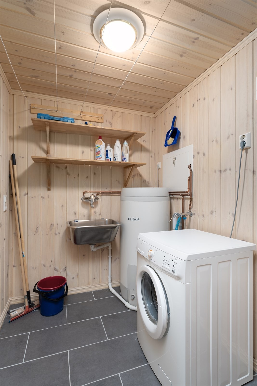 Teknisk rom/vaskerom. Galleribilde