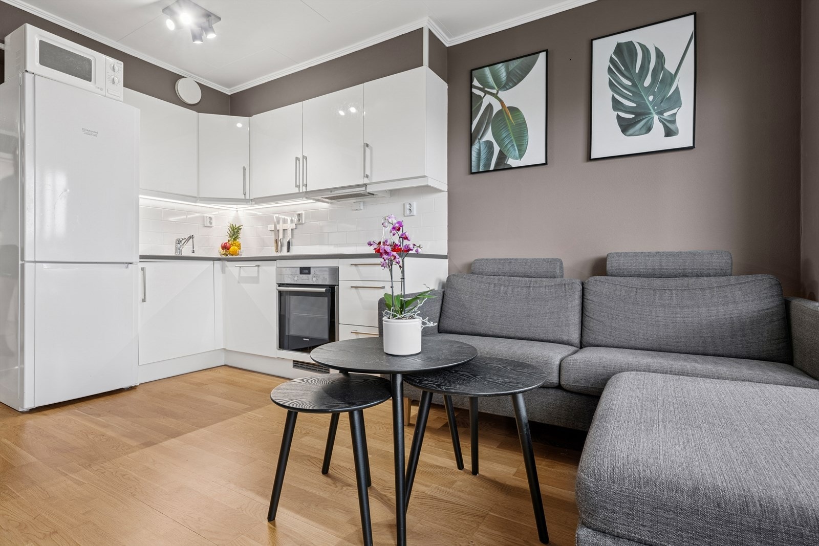 Stue/kjøkken er i en åpen løsning. Galleribilde