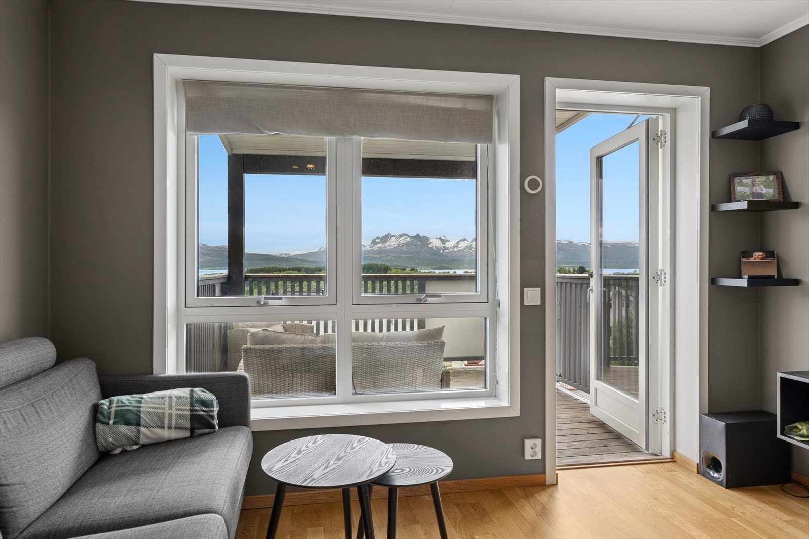 Leiligheten varmes opp med vannbåren varme. Galleribilde