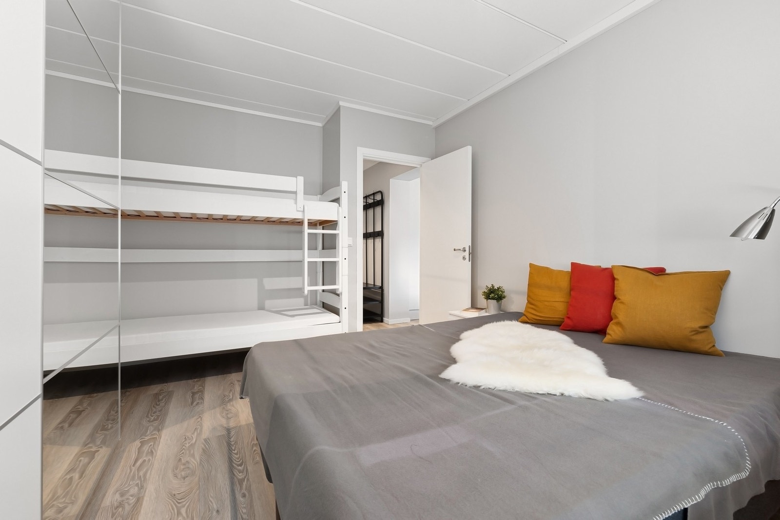 Soverommet er med 4 sengeplasser Galleribilde