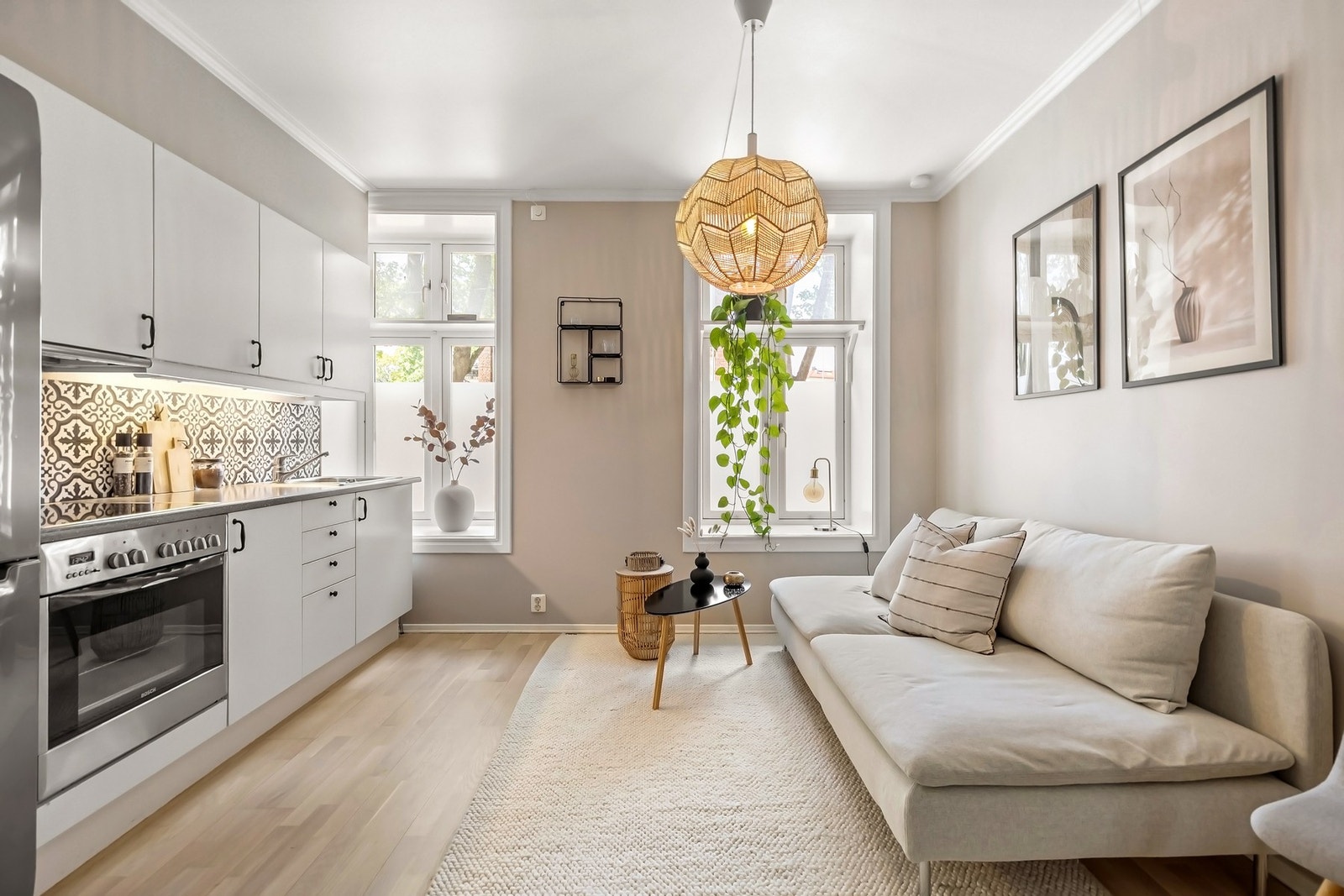 Et lyst og innbydende hjem med god planløsning og herlig atmosfære. Galleribilde