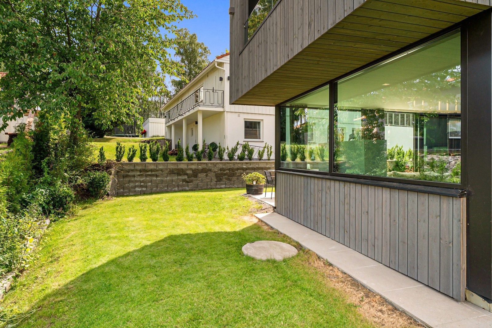 Hageområde. Galleribilde