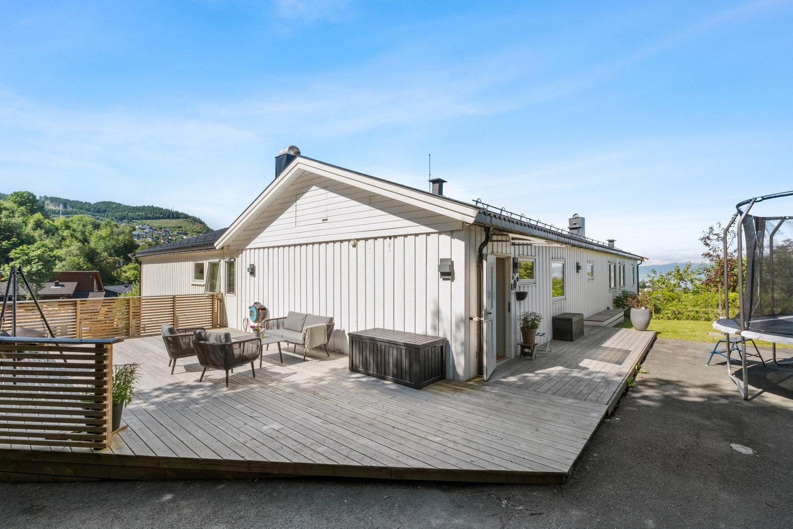 Terrassen ligger svært rolig og behagelig til. Galleribilde