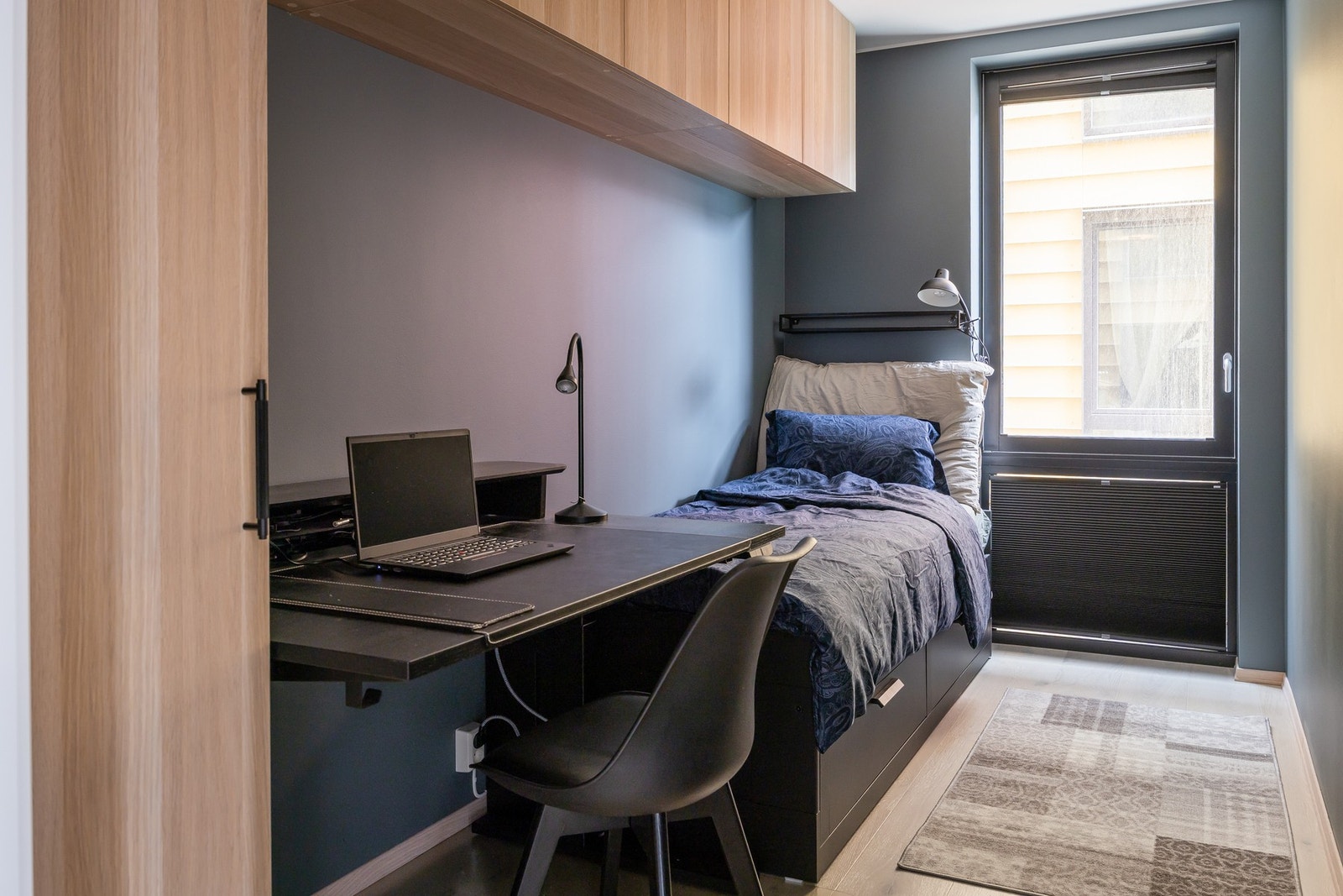 Soverom 2 utgjør ca. 7 kvm og er pt. utnyttet som kontor og gjesterom. Galleribilde