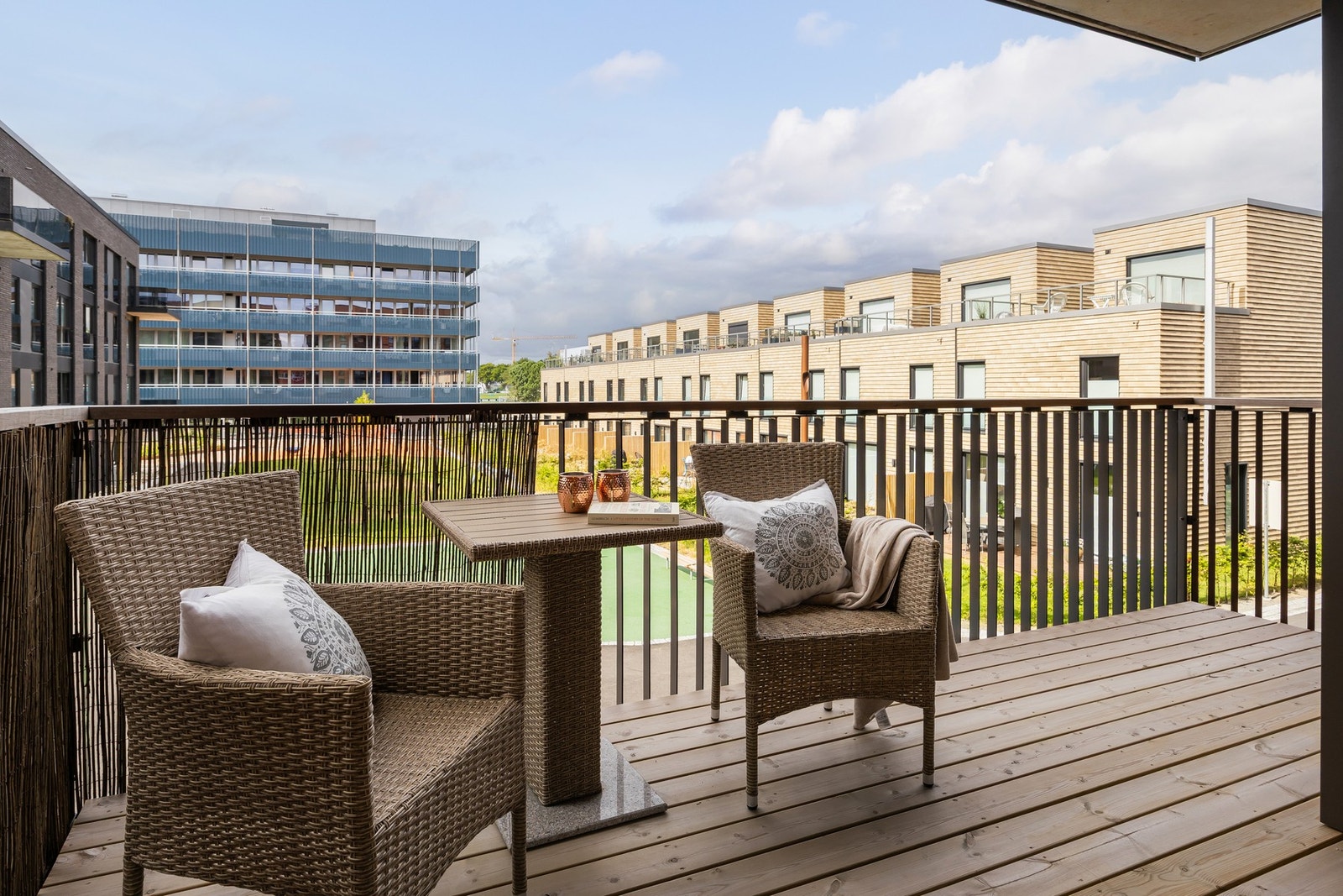 Utsøkt og påkostet 3-roms hjørneleilighet fra 2024 i attraktive Ringve Pluss. Galleribilde