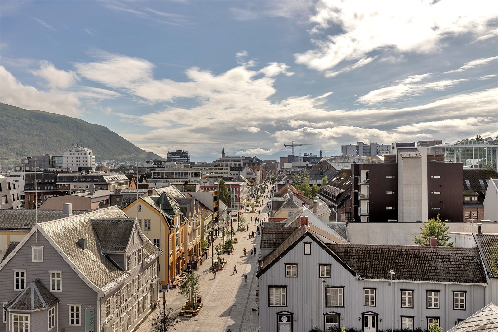 Med sin sentrale plassering, gir denne leiligheten deg urban komfort og nærhet til alt sentrum har å by på med sitt store utvalg av restauranter, shopping og kulturliv Galleribilde