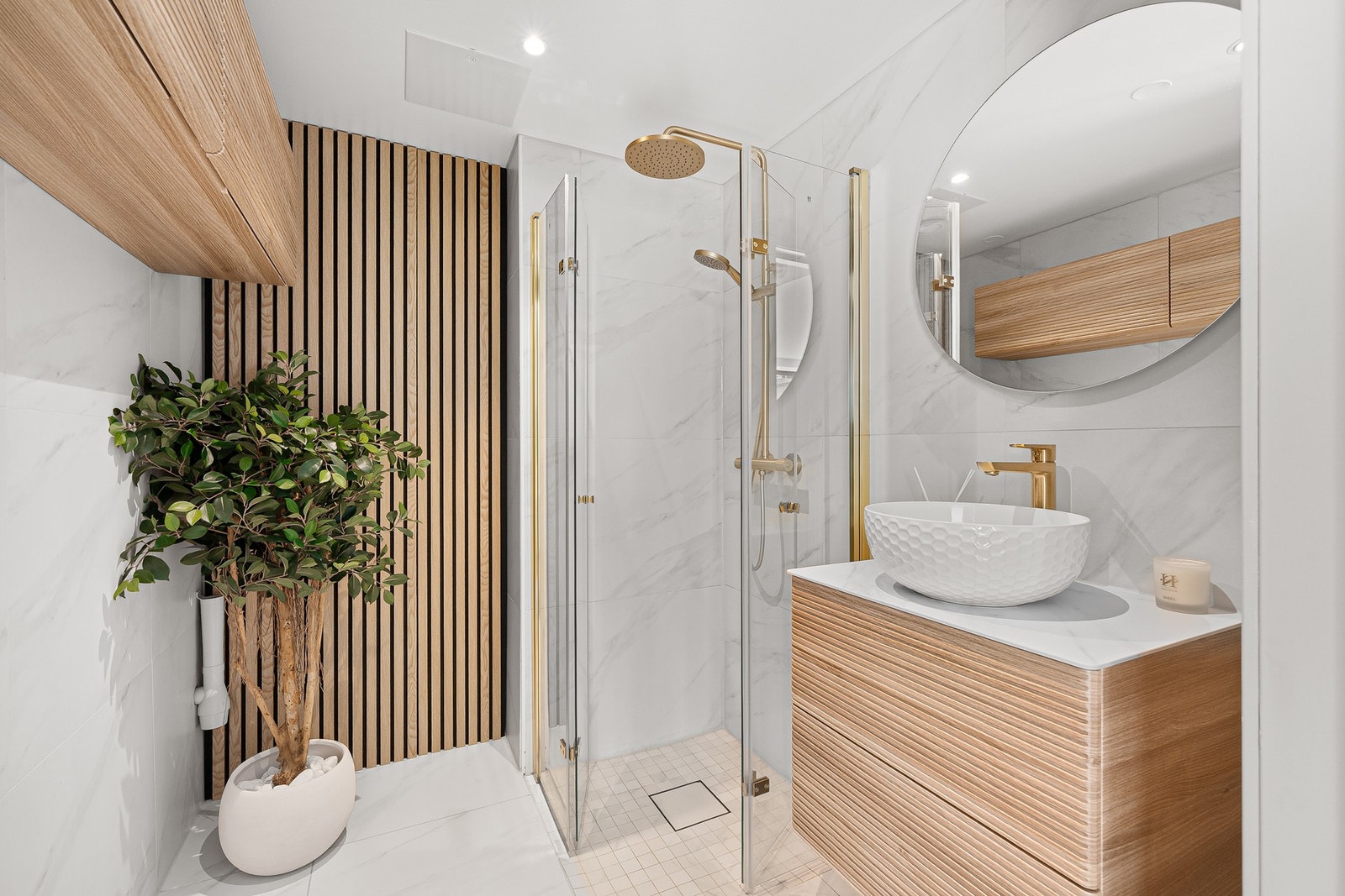 Bad 2 holder samme høye og gode kvalitet som resten av boligen. Galleribilde