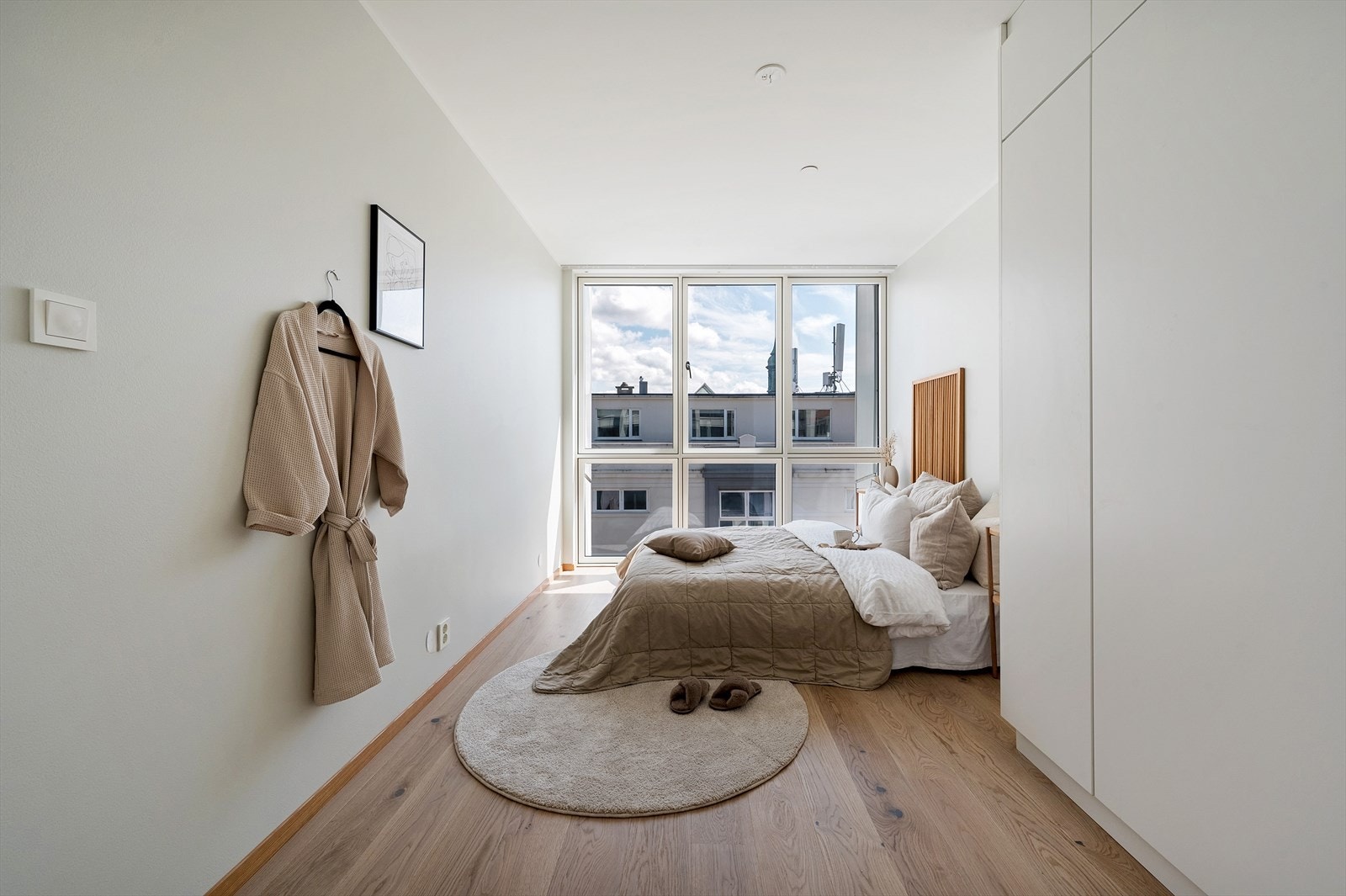 - Soverommet måles til hele 12,2m² - Galleribilde