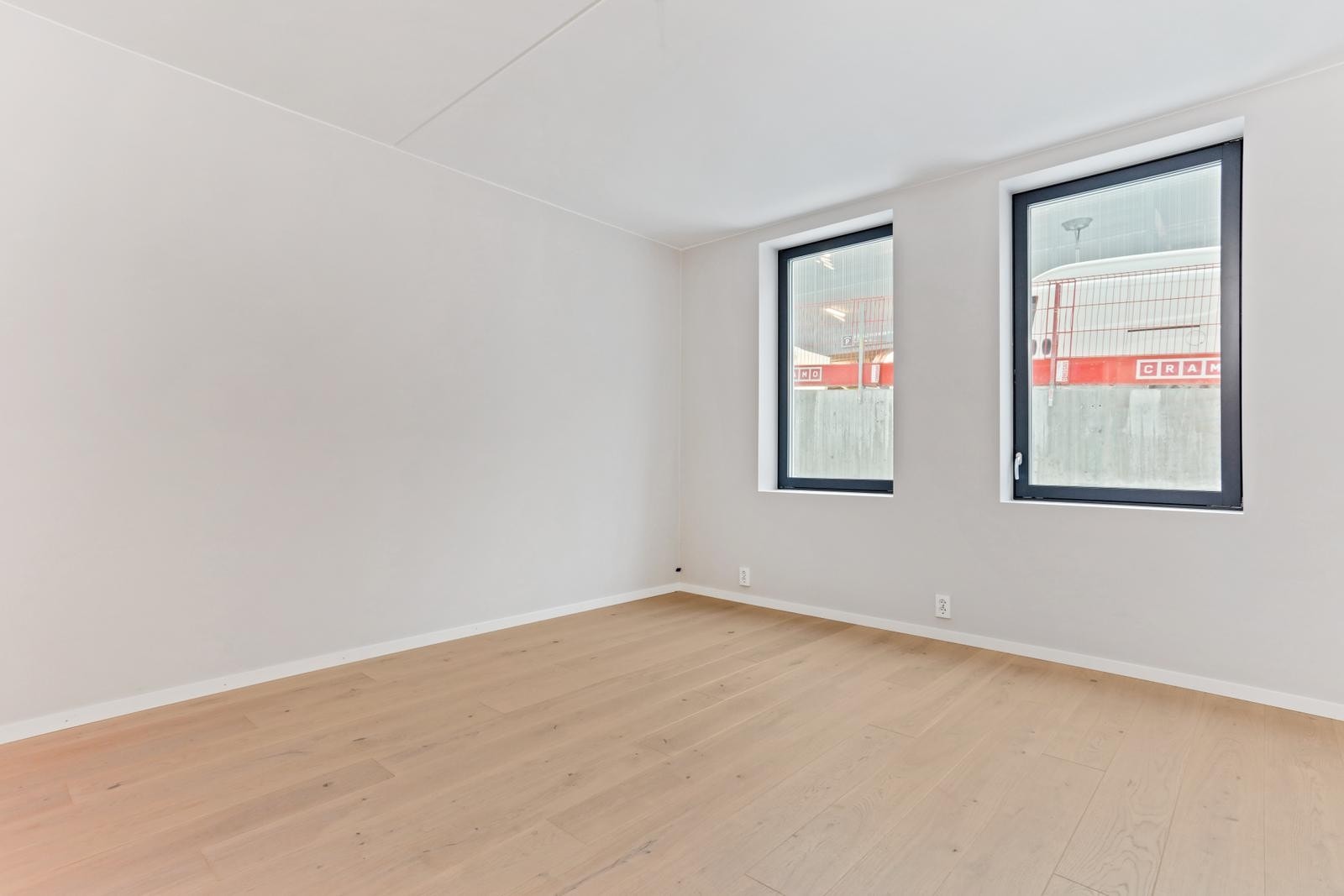 Hovedsoverommet er lyst og romslig. Galleribilde