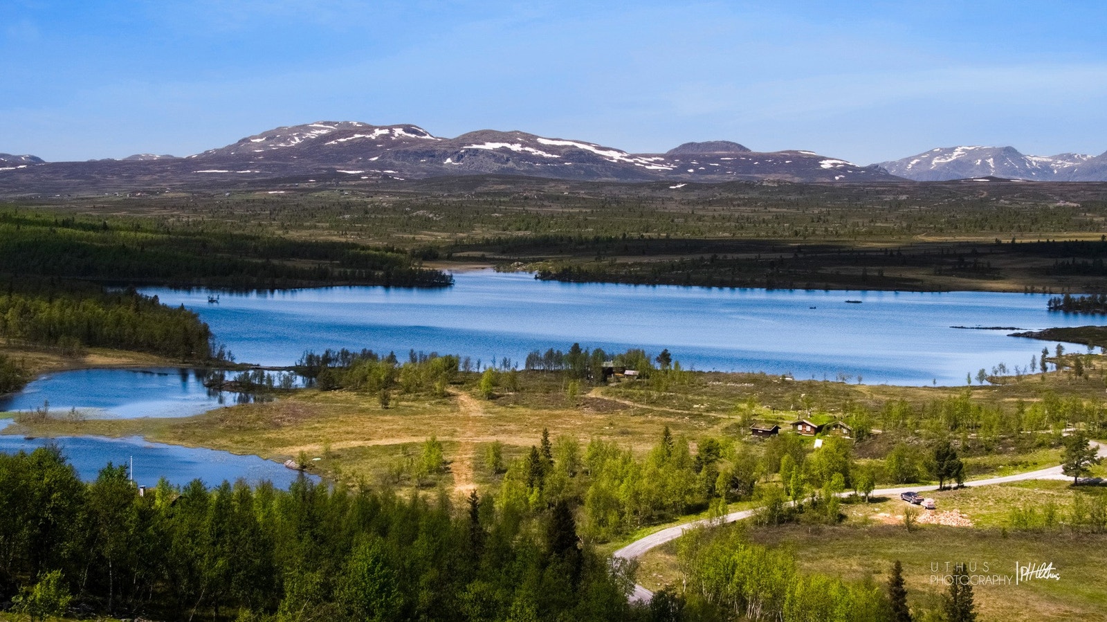 Fjellet er like vakkert på sommerhalvåret Galleribilde