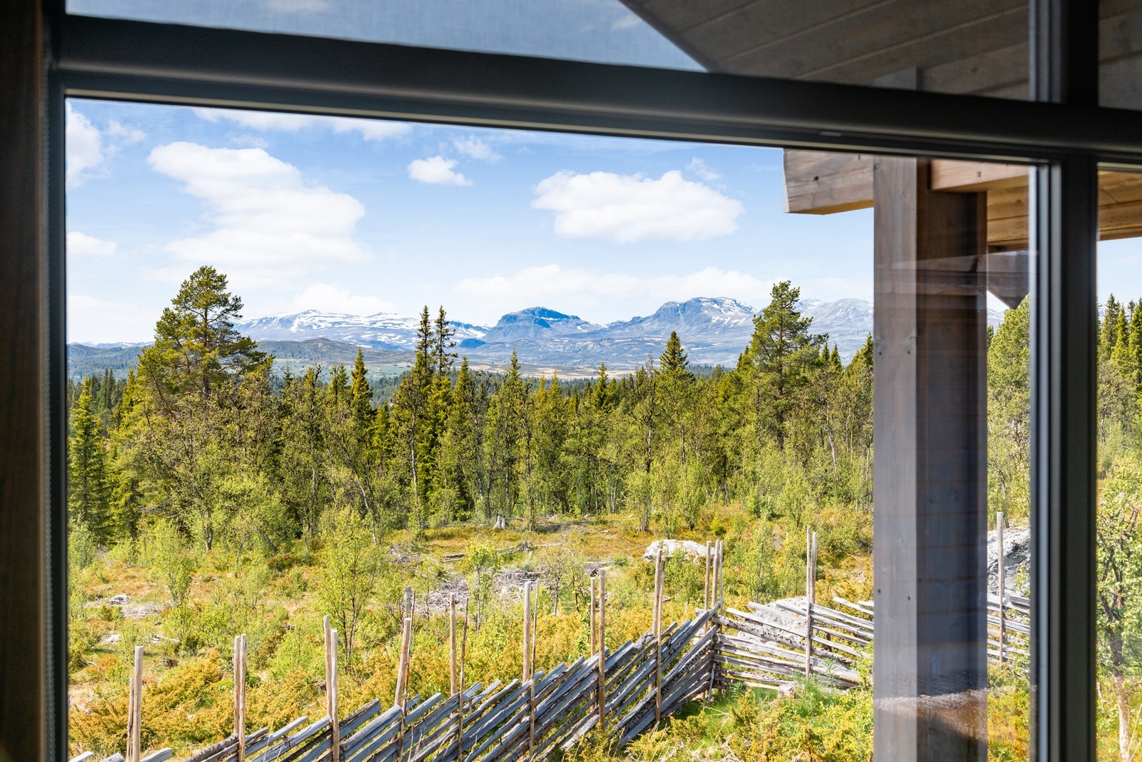 Eventyrlig utsikt fra spisestuen Galleribilde