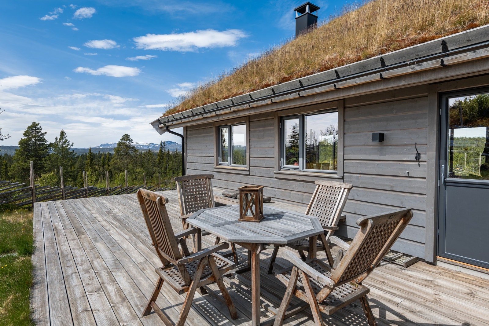 På solrike sommerdager frister kanskje middagen ute? Galleribilde