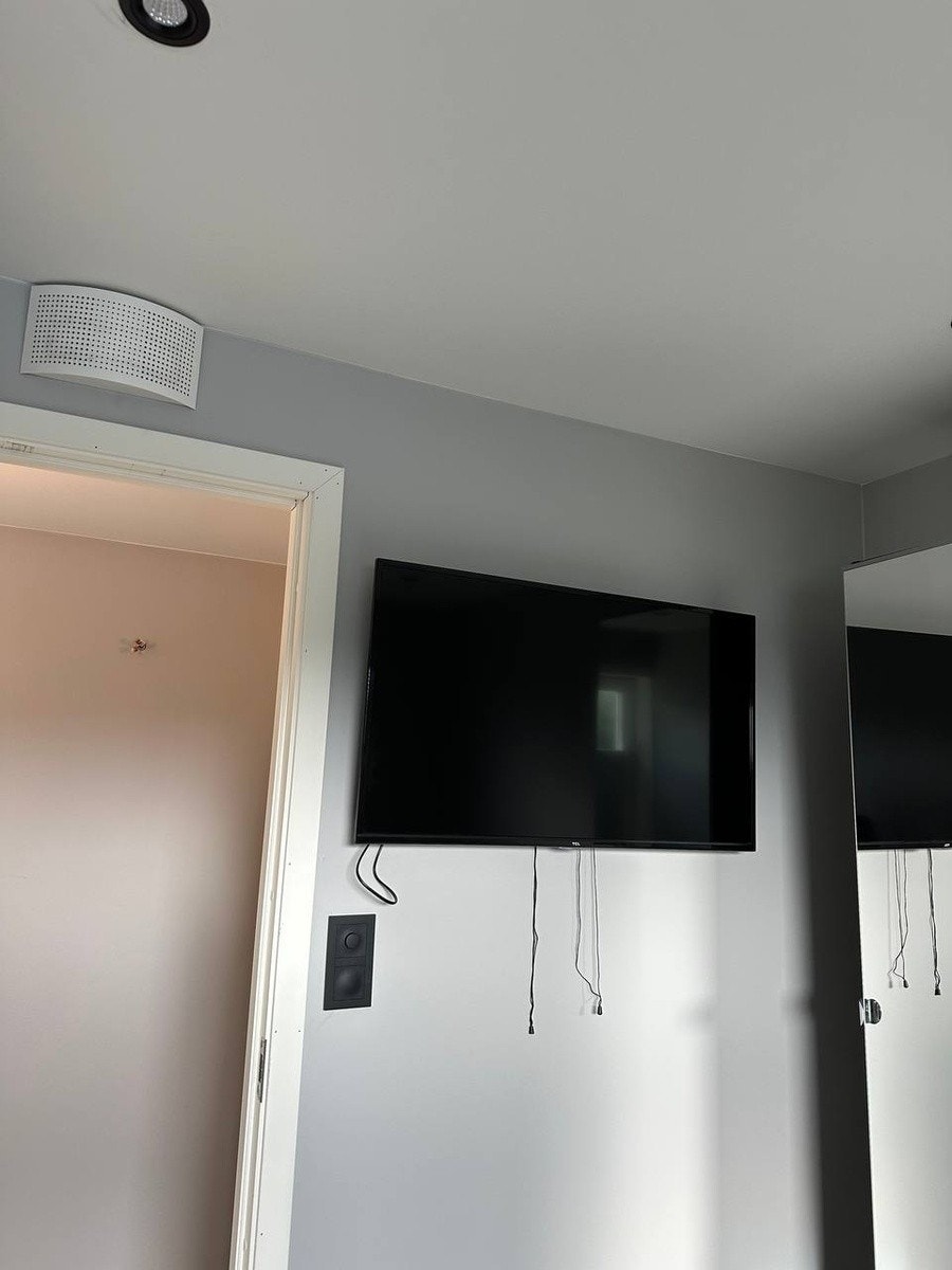 Sov nr.3 (7m²) LEDIG, følger med TV Galleribilde