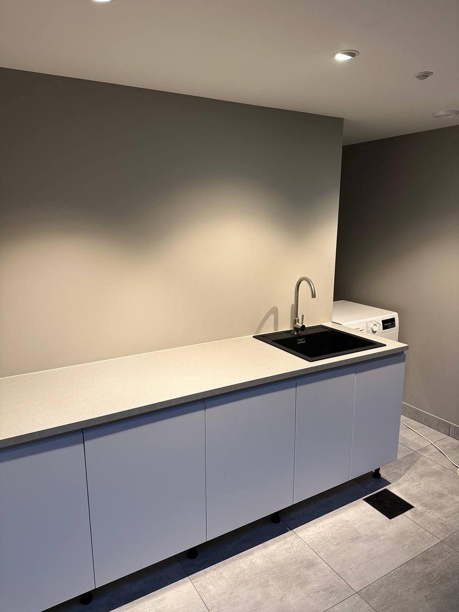 Vaskerom Galleribilde