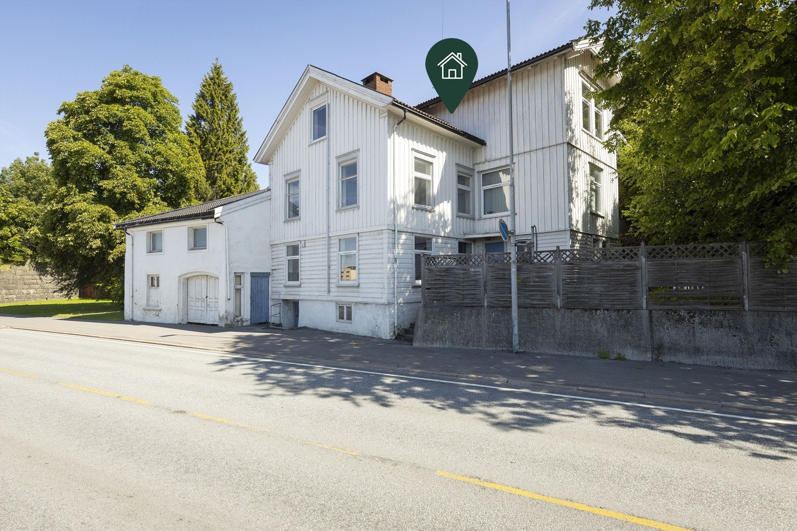 Perfekt leilighet for deg som vil leie ut eller bo selv på 122KVM. Galleribilde