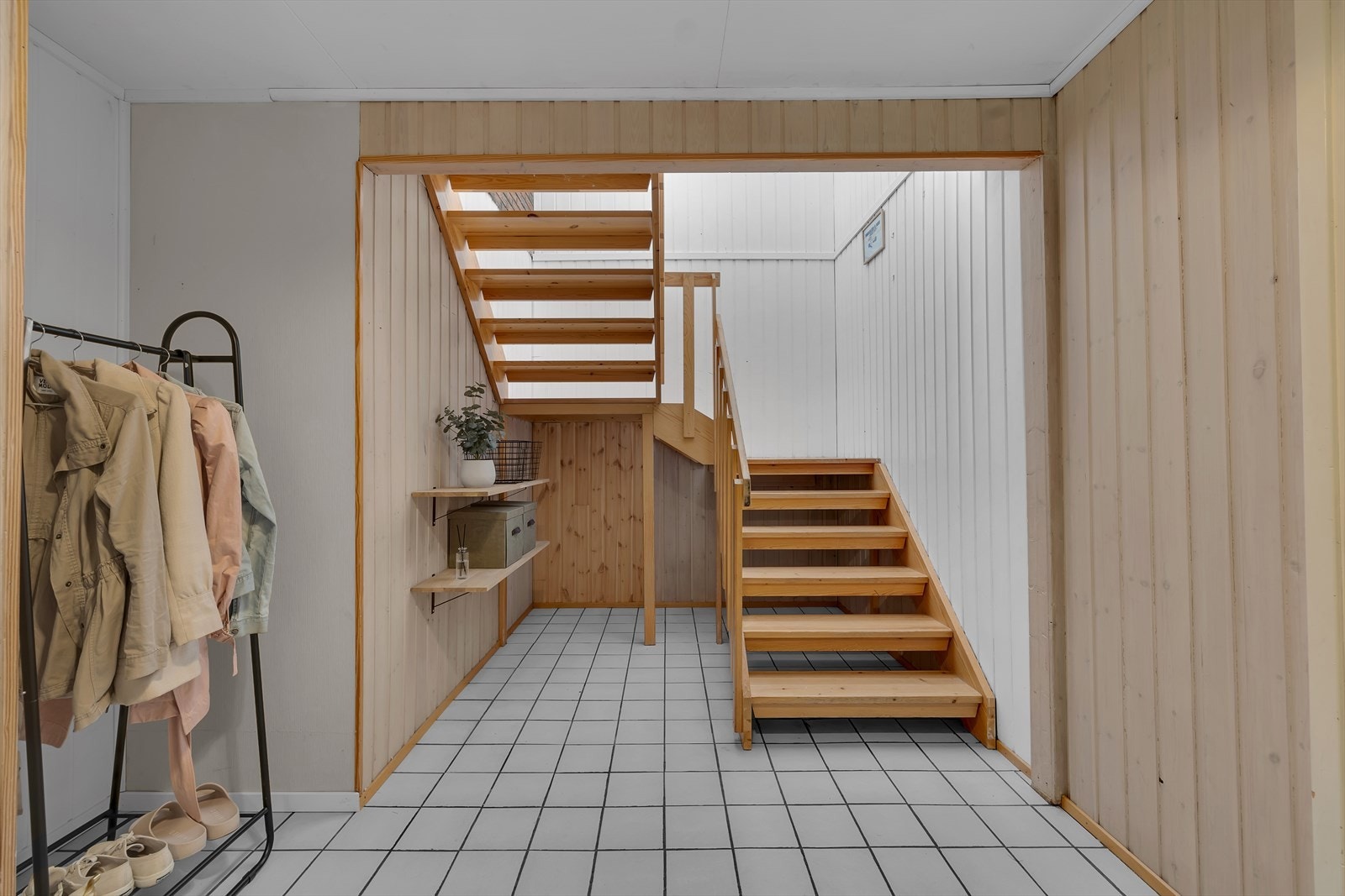 Gang / entre. Galleribilde