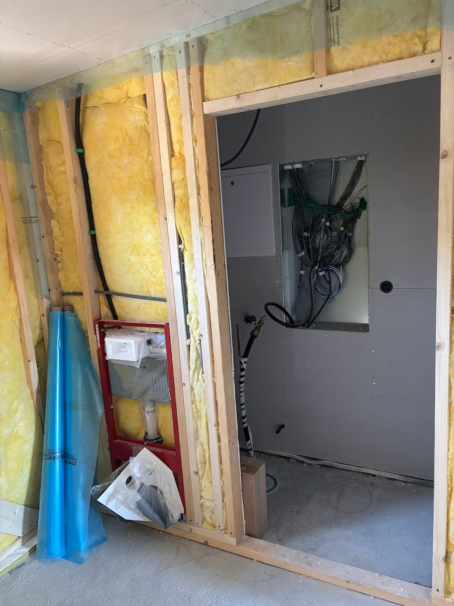 klart for Baderomsplater på vegg. Galleribilde