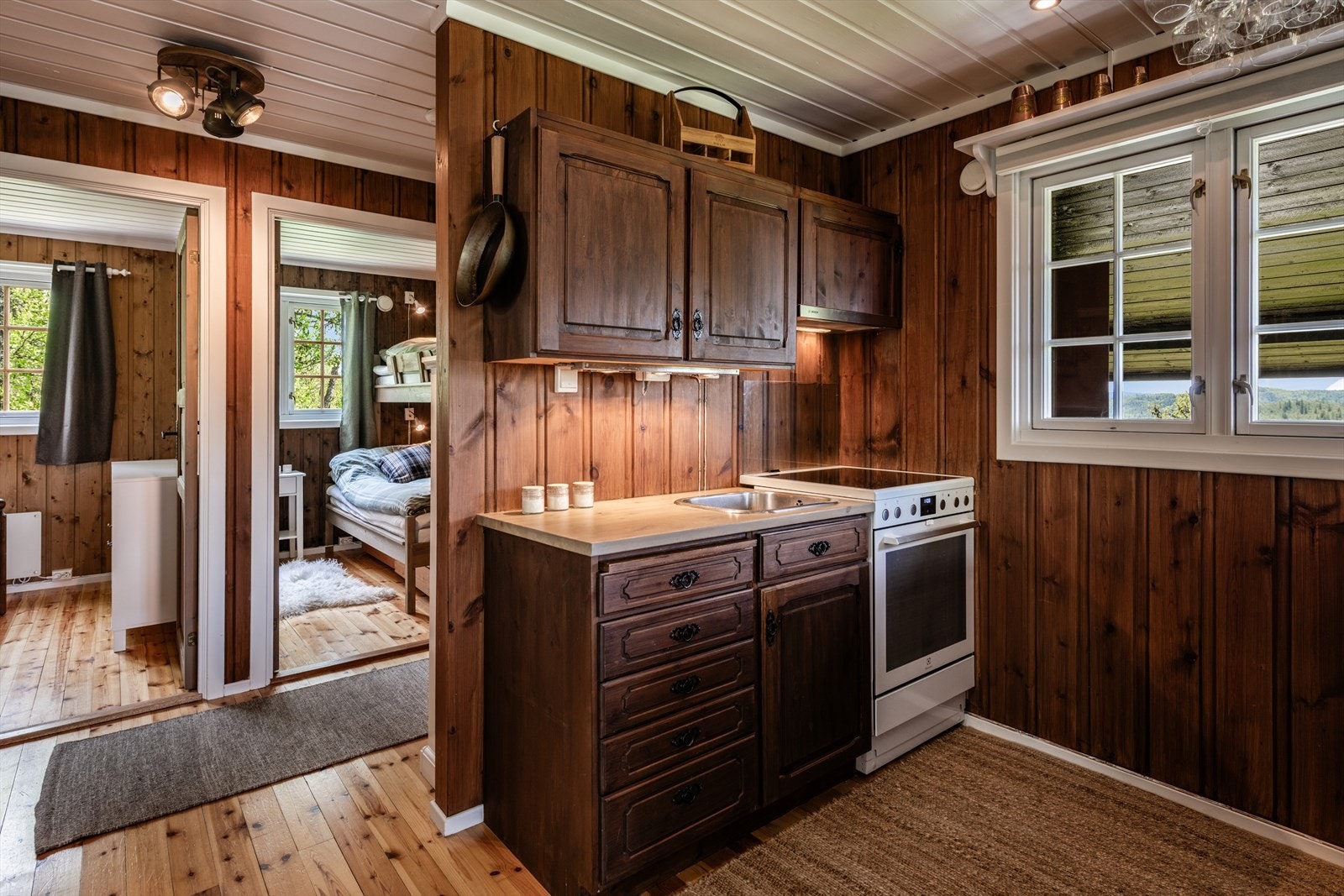 Frittstående komfyr. Galleribilde