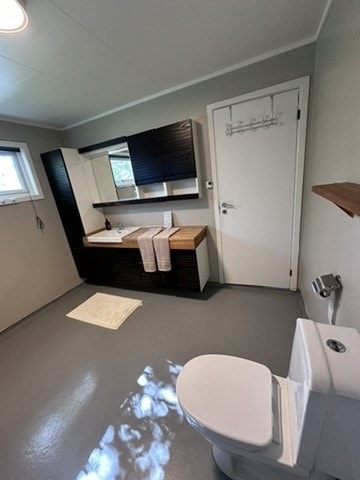 Bad 2 etg Galleribilde