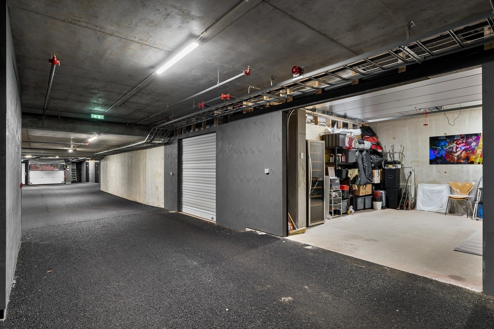 Stor bod til lagring Galleribilde