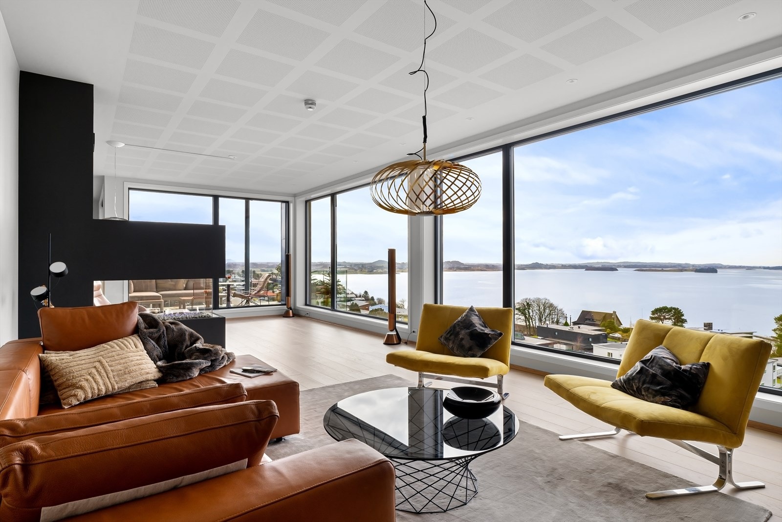 Her får man panoramautsikt utover Hafrsfjord med optimale solforhold! Galleribilde