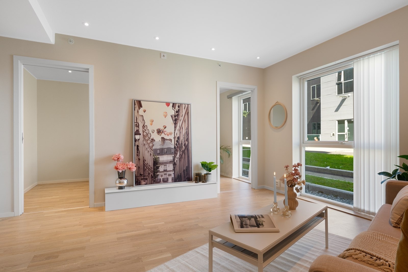 - Leiligheten har balansert ventilasjon med varmegjenvinning, som bidrar til et sunt og energieffektivt inneklima - Galleribilde